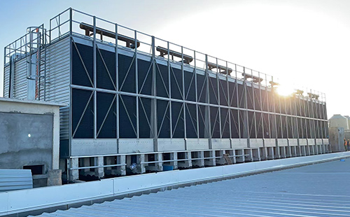 Ang mga katangian ng pang-industriyang closed cooling tower.